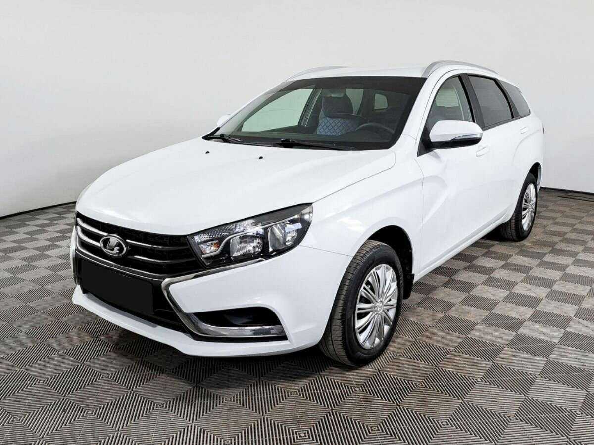 Lada (ВАЗ) Vesta SW, 2018 Фото №1