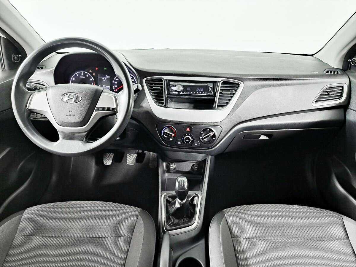 Hyundai Solaris, 2017 Фото №12
