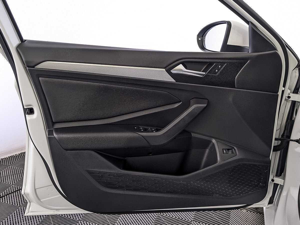 Volkswagen Jetta, 2020 Фото №18