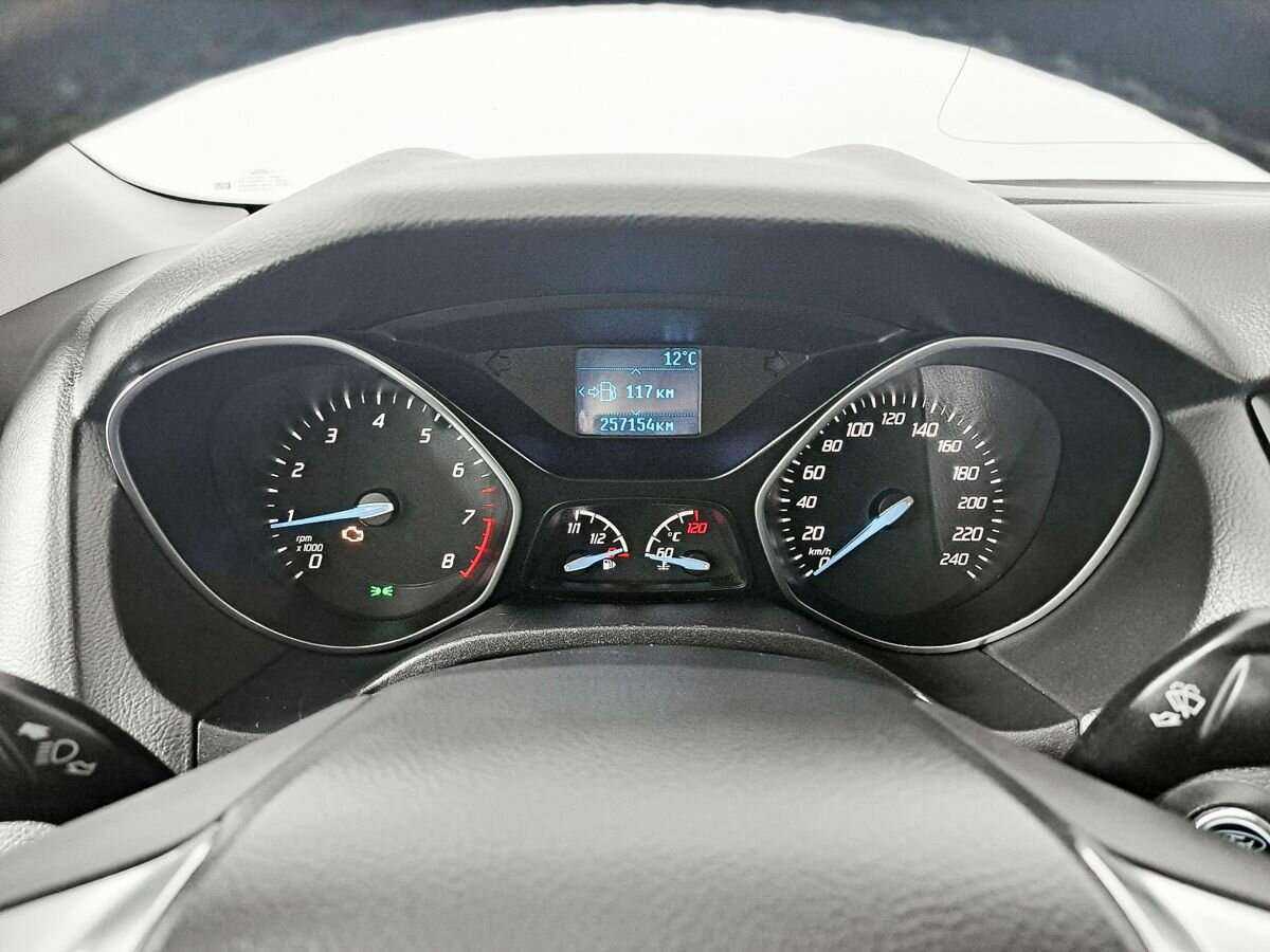 Ford Focus, 2012 Фото №11