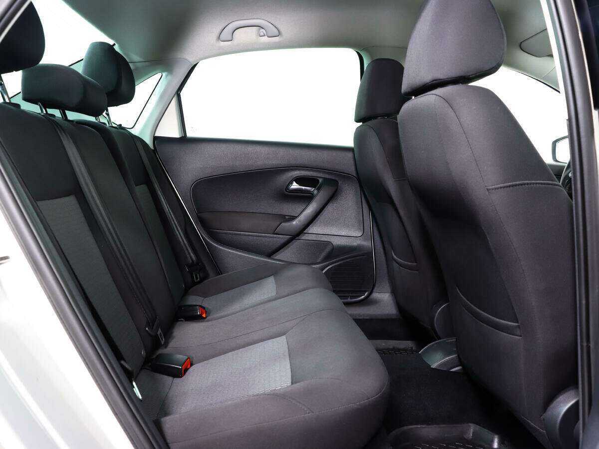 Volkswagen Polo, 2014 Фото №15