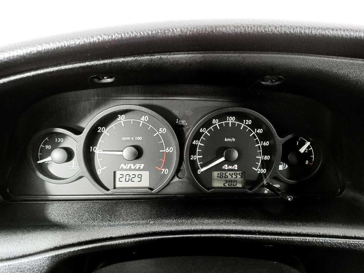 Chevrolet Niva, 2017 Фото №11