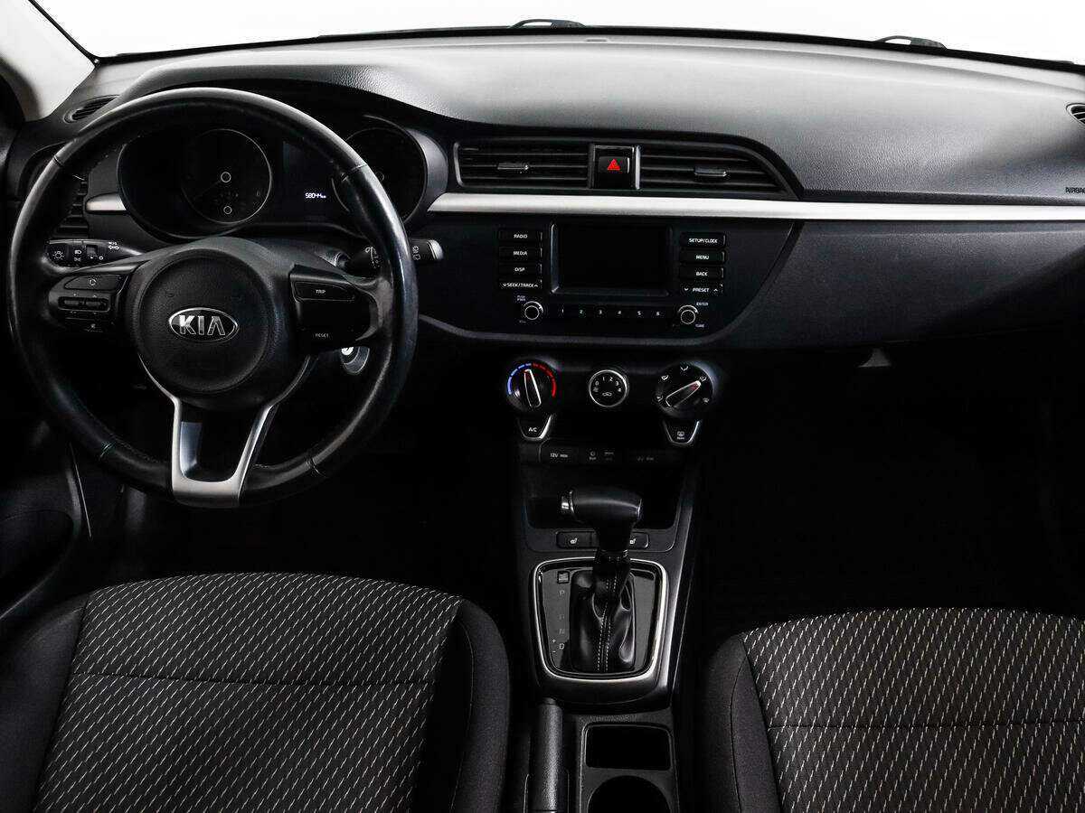 Kia Rio X-Line, 2018 Фото №12