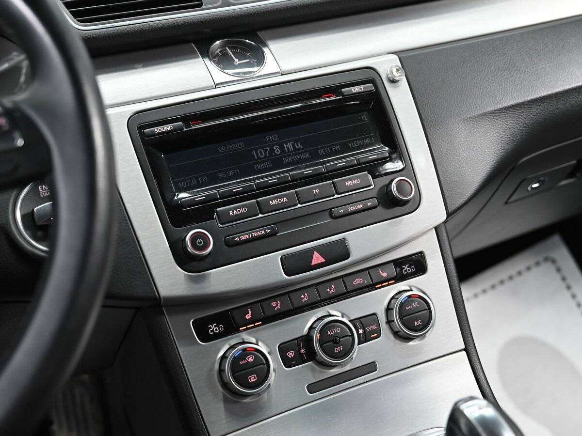 Volkswagen Passat, 2012 Фото №10