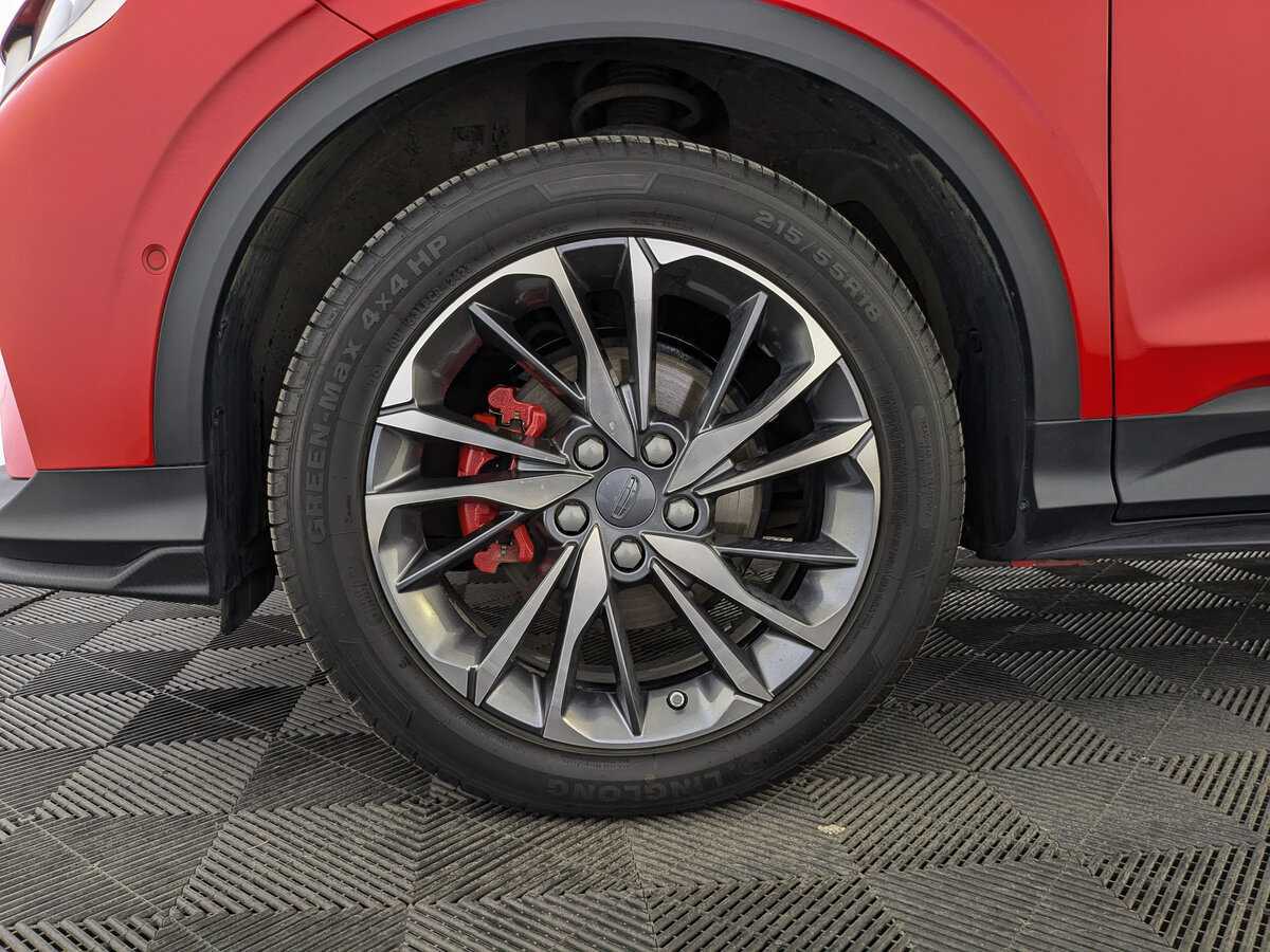 Geely Coolray, 2023 Фото №12