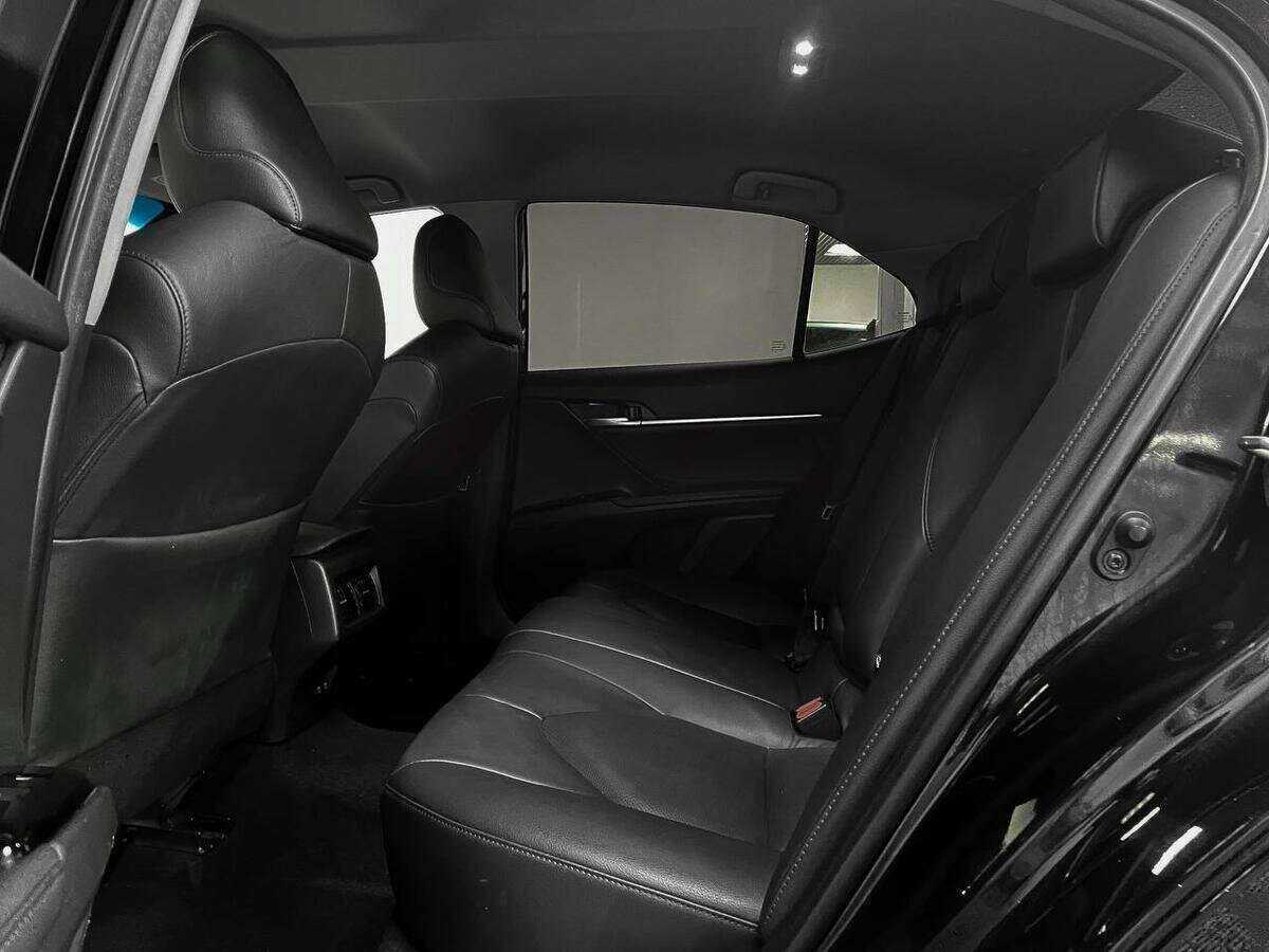 Toyota Camry, 2018 Фото №9