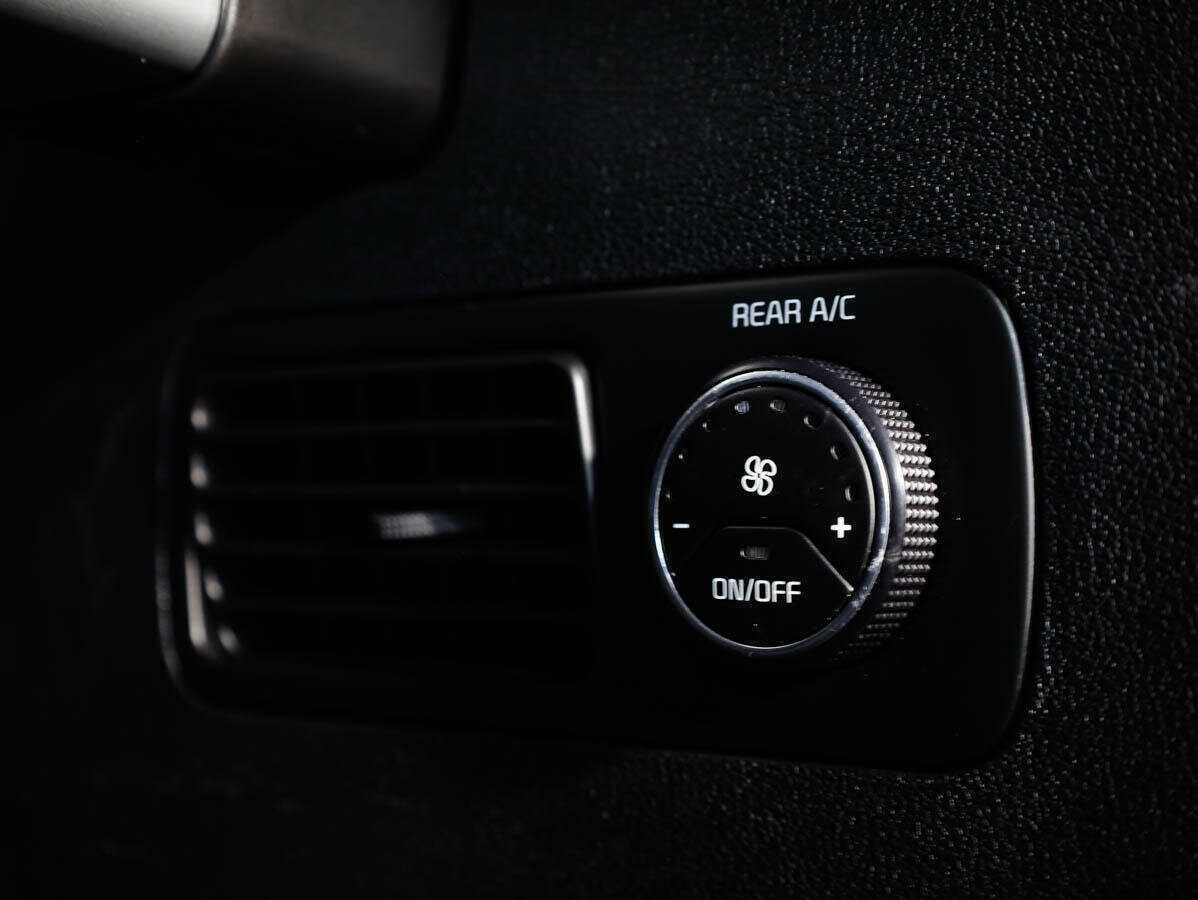 Kia Sorento, 2018 Фото №25