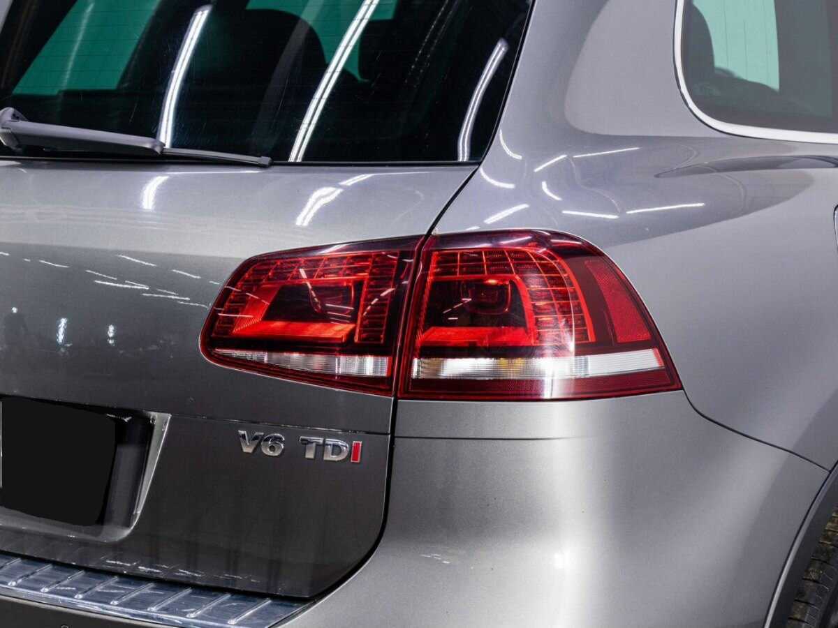 Volkswagen Touareg, 2017 Фото №27