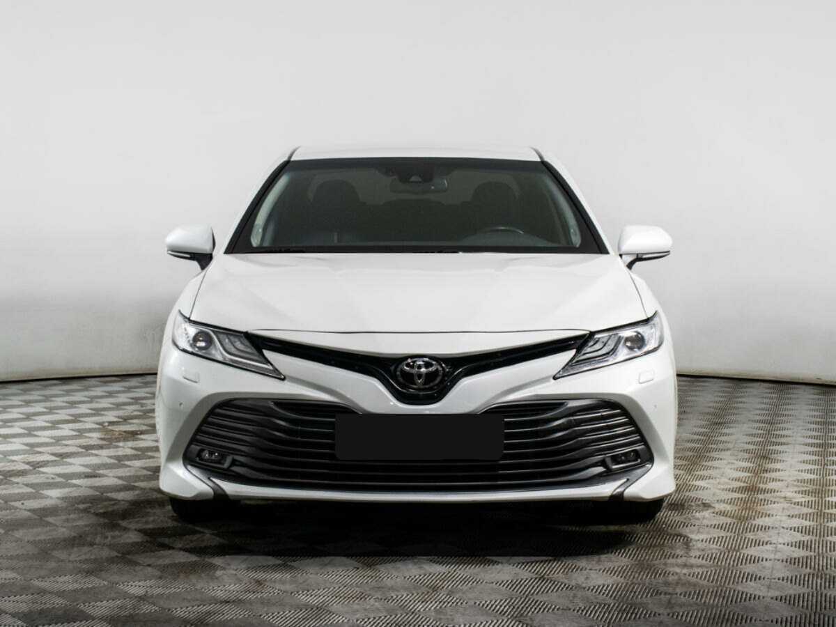 Toyota Camry, 2019 Фото №2