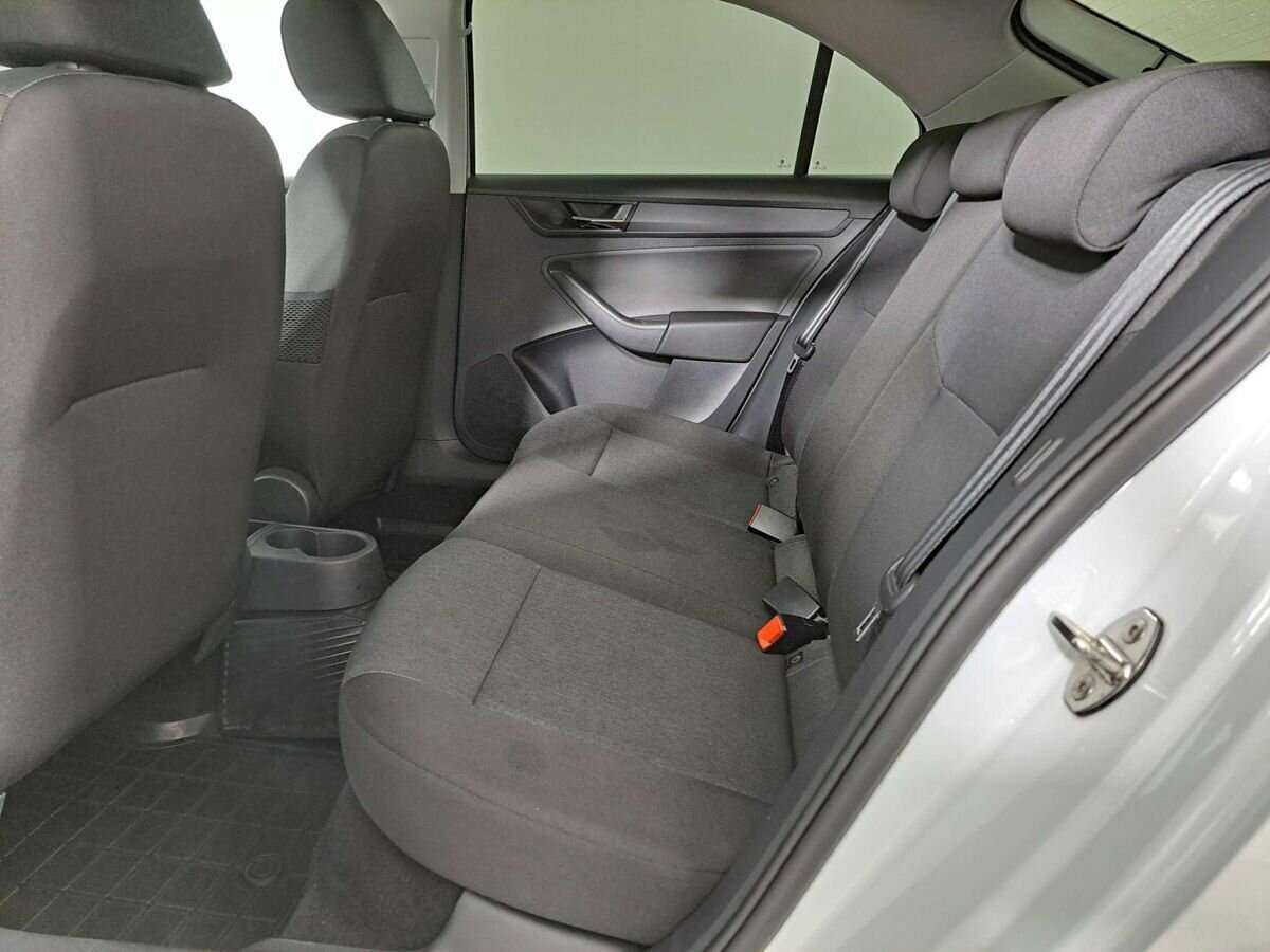 Skoda Rapid, 2018 Фото №10