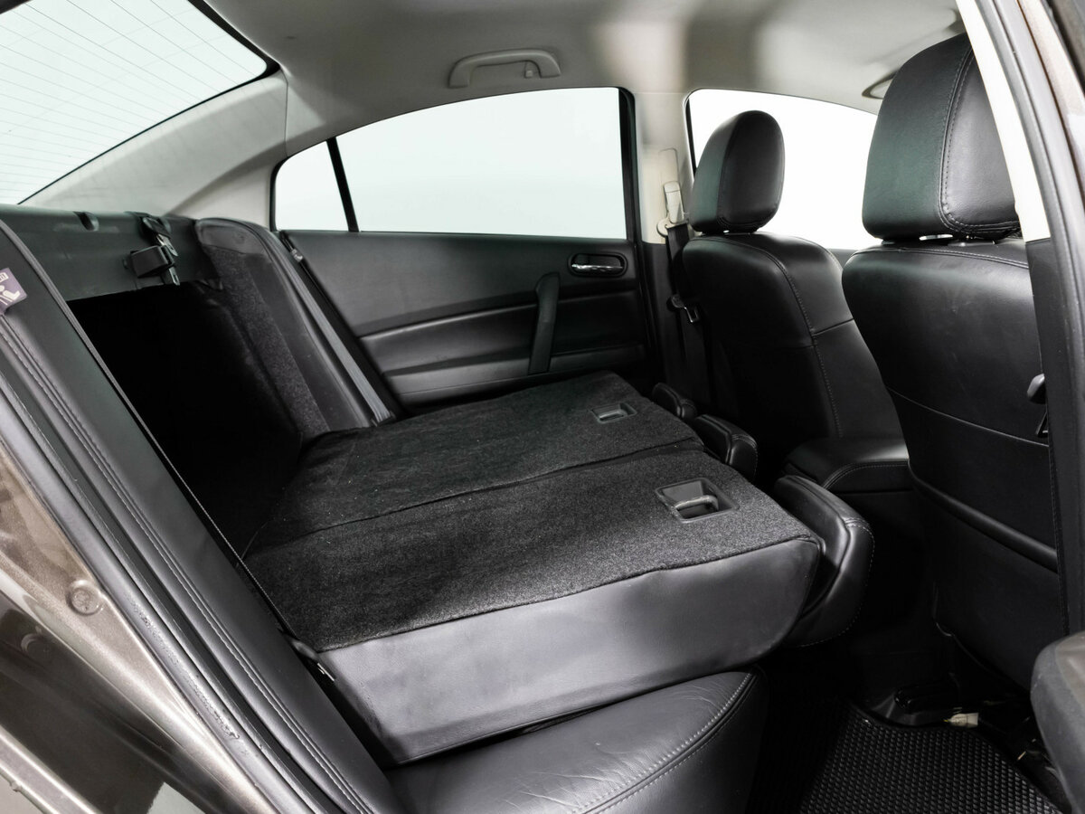 Mazda 6 II (GH) Рестайлинг, 2012 Фото №15