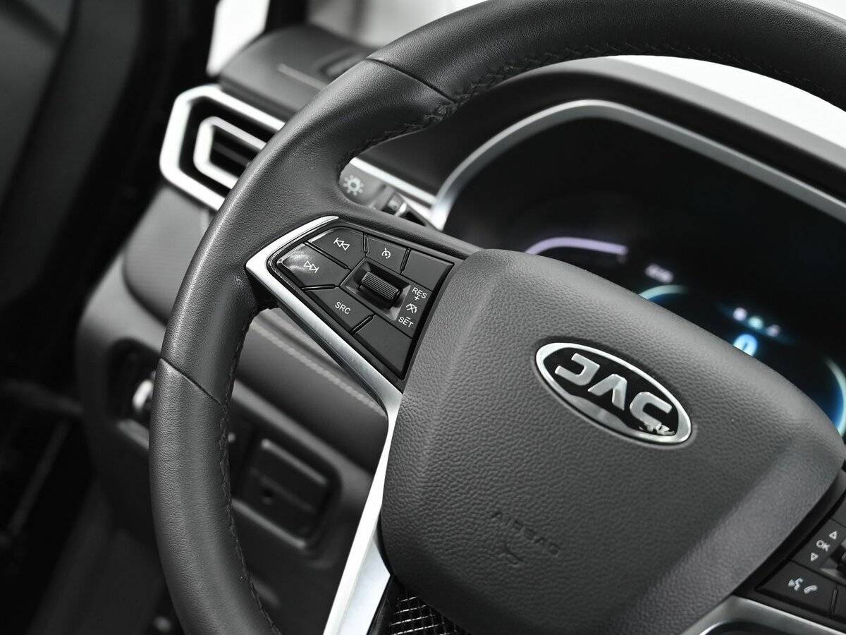 JAC J7, 2023 Фото №9