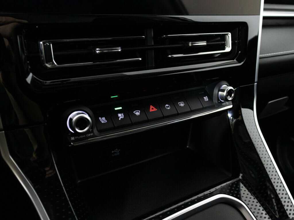 Haval M6, 2023 Фото №18