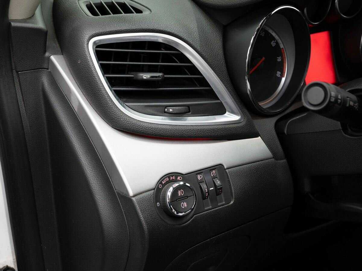 Opel Mokka, 2013 Фото №18