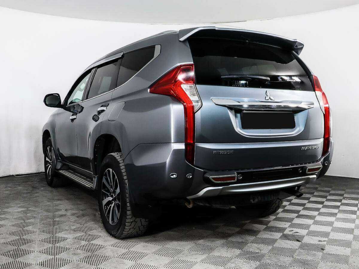 Mitsubishi Pajero Sport, 2016 Фото №6