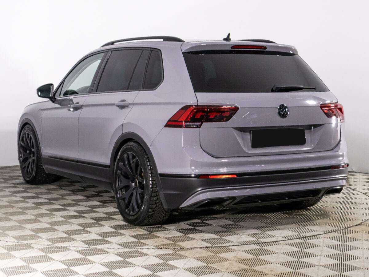 Volkswagen Tiguan, 2018 Фото №7