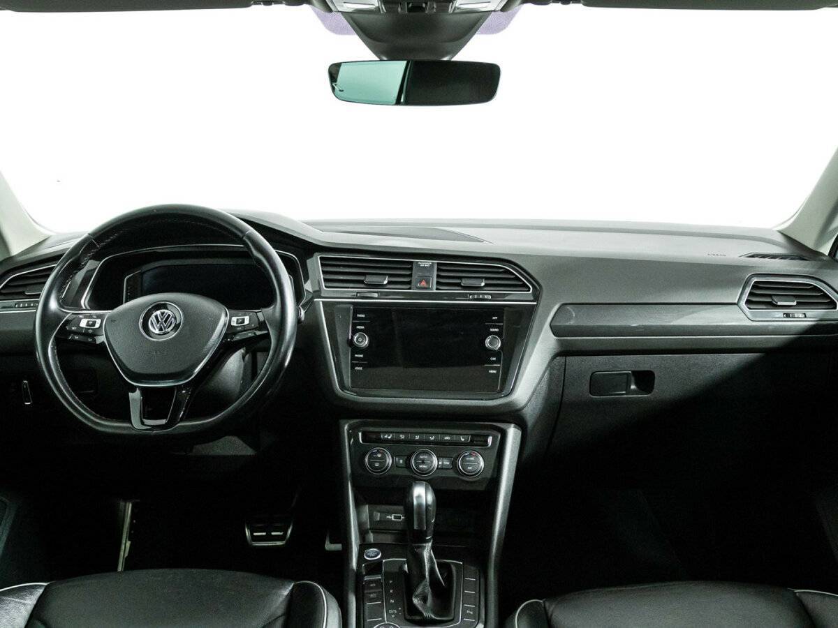 Volkswagen Tiguan, 2019 Фото №13