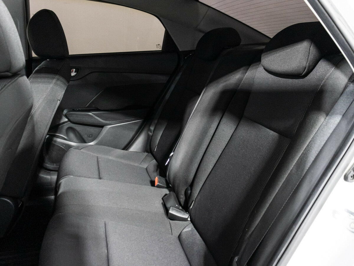 Hyundai Solaris II, 2019 Фото №10