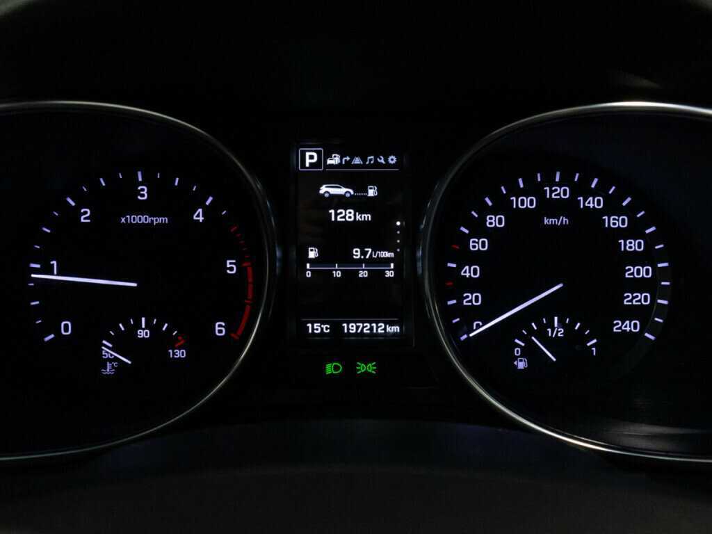 Hyundai Santa Fe Grand, 2018 Фото №11