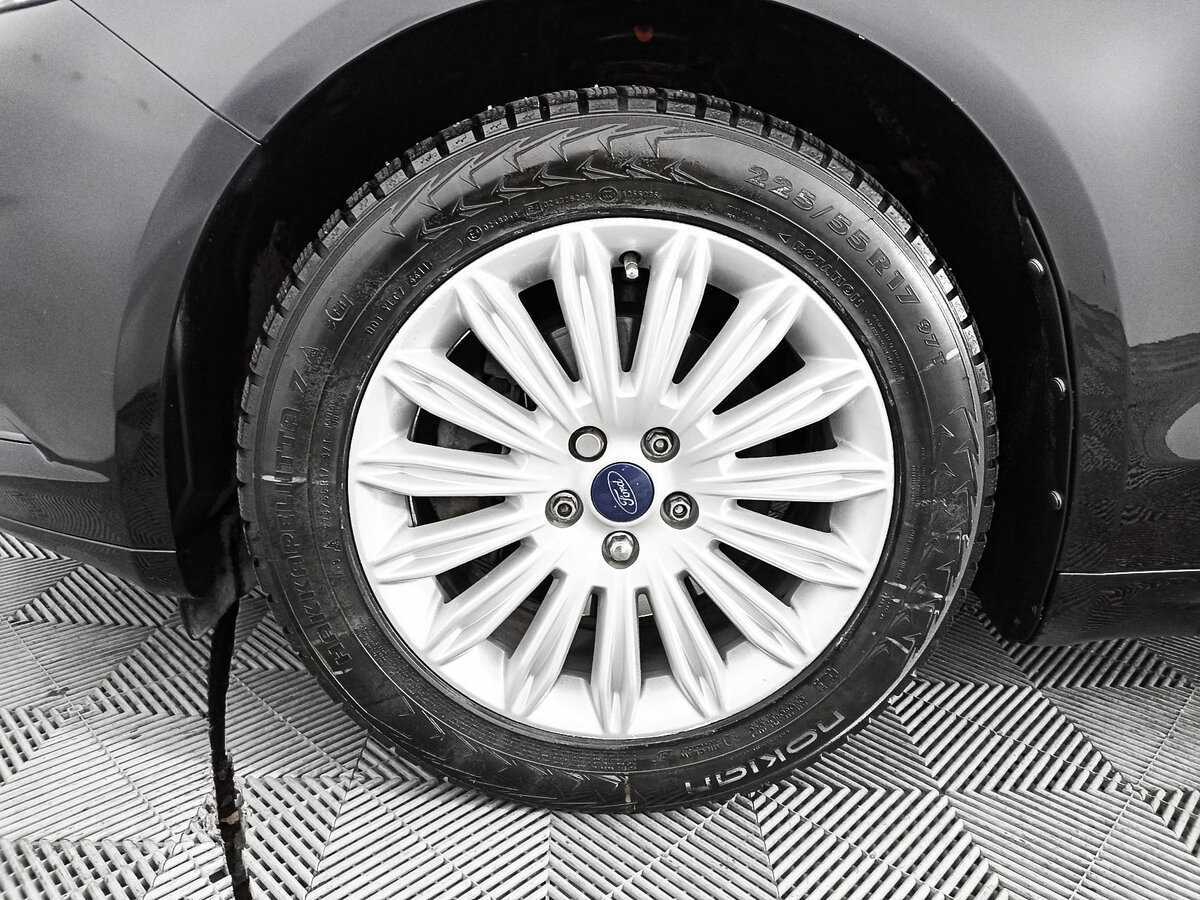 Ford Mondeo, 2018 Фото №15