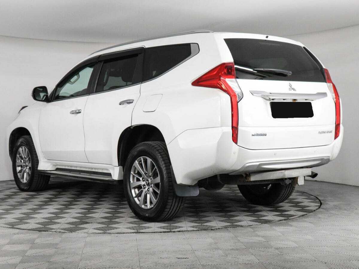 Mitsubishi Pajero Sport, 2018 Фото №7