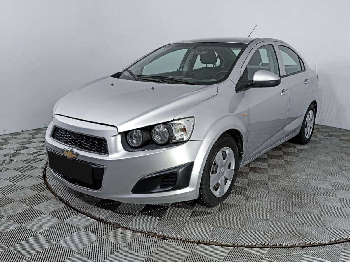Chevrolet Aveo, 2013 Фото №1