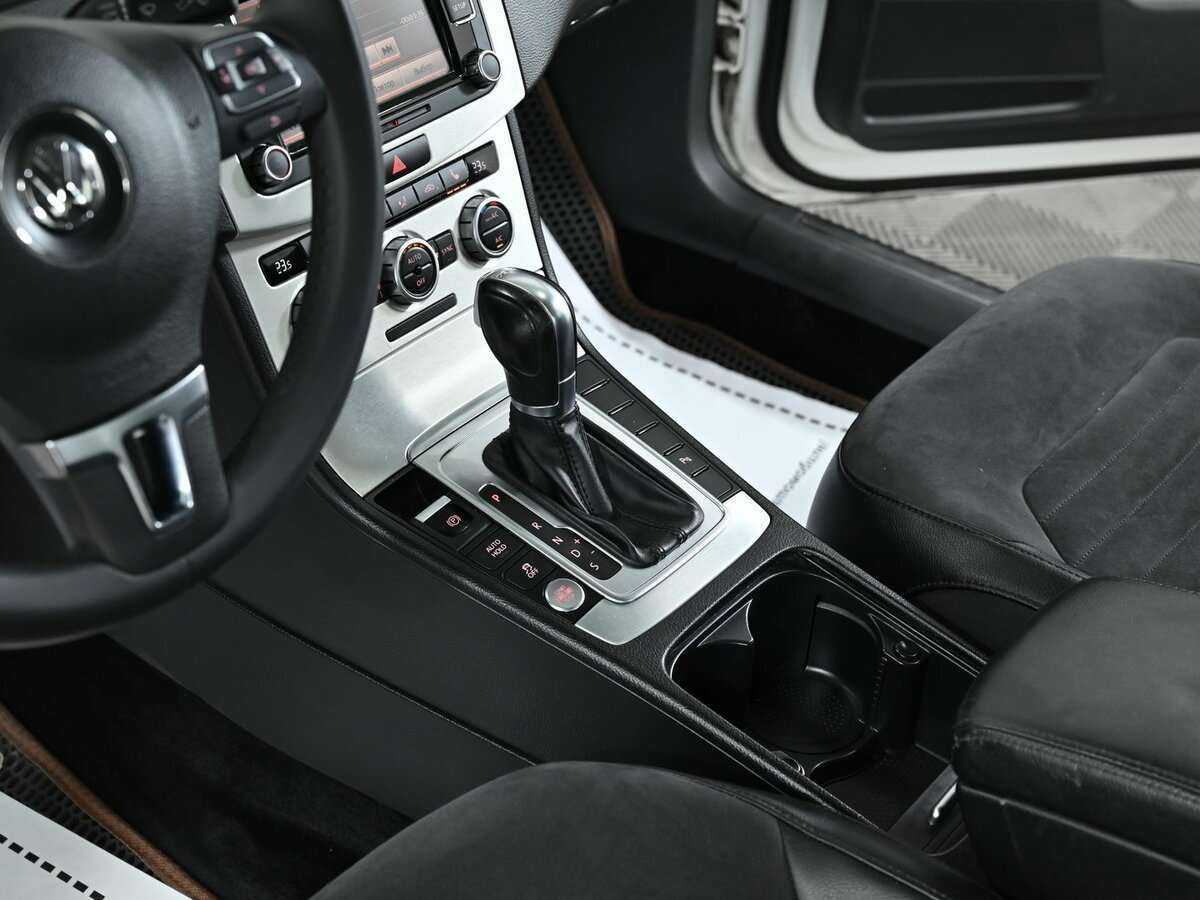 Volkswagen Passat, 2013 Фото №8