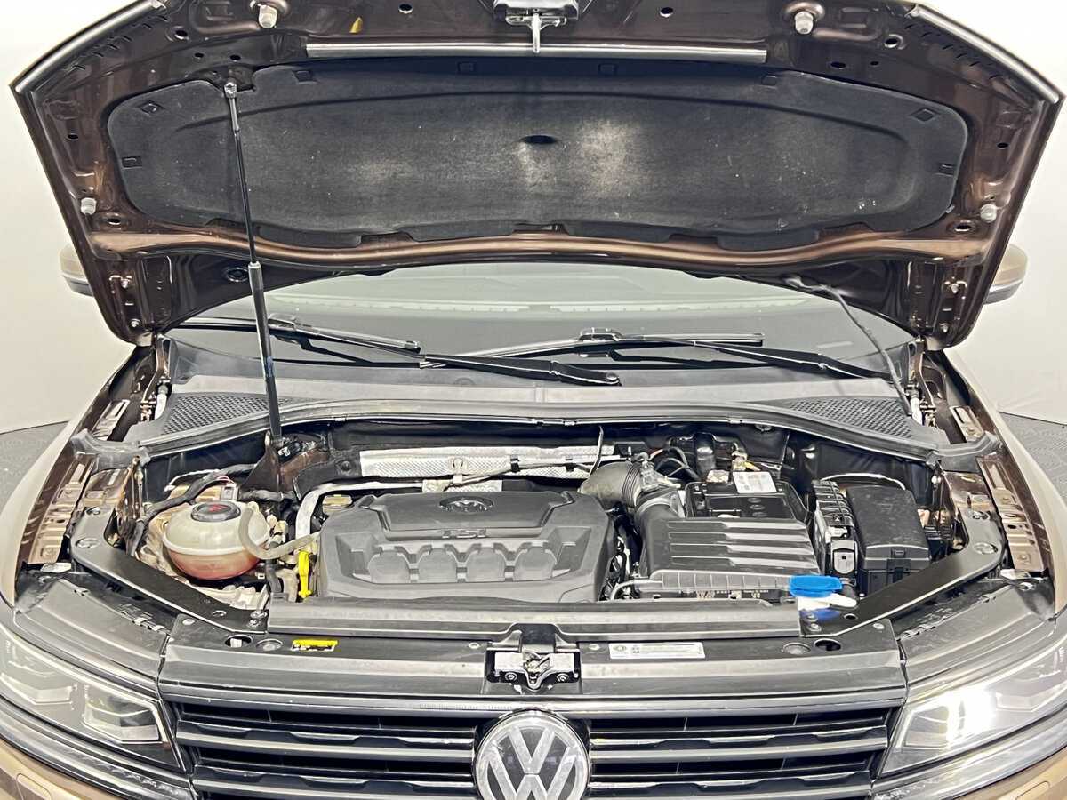 Volkswagen Tiguan, 2018 Фото №7
