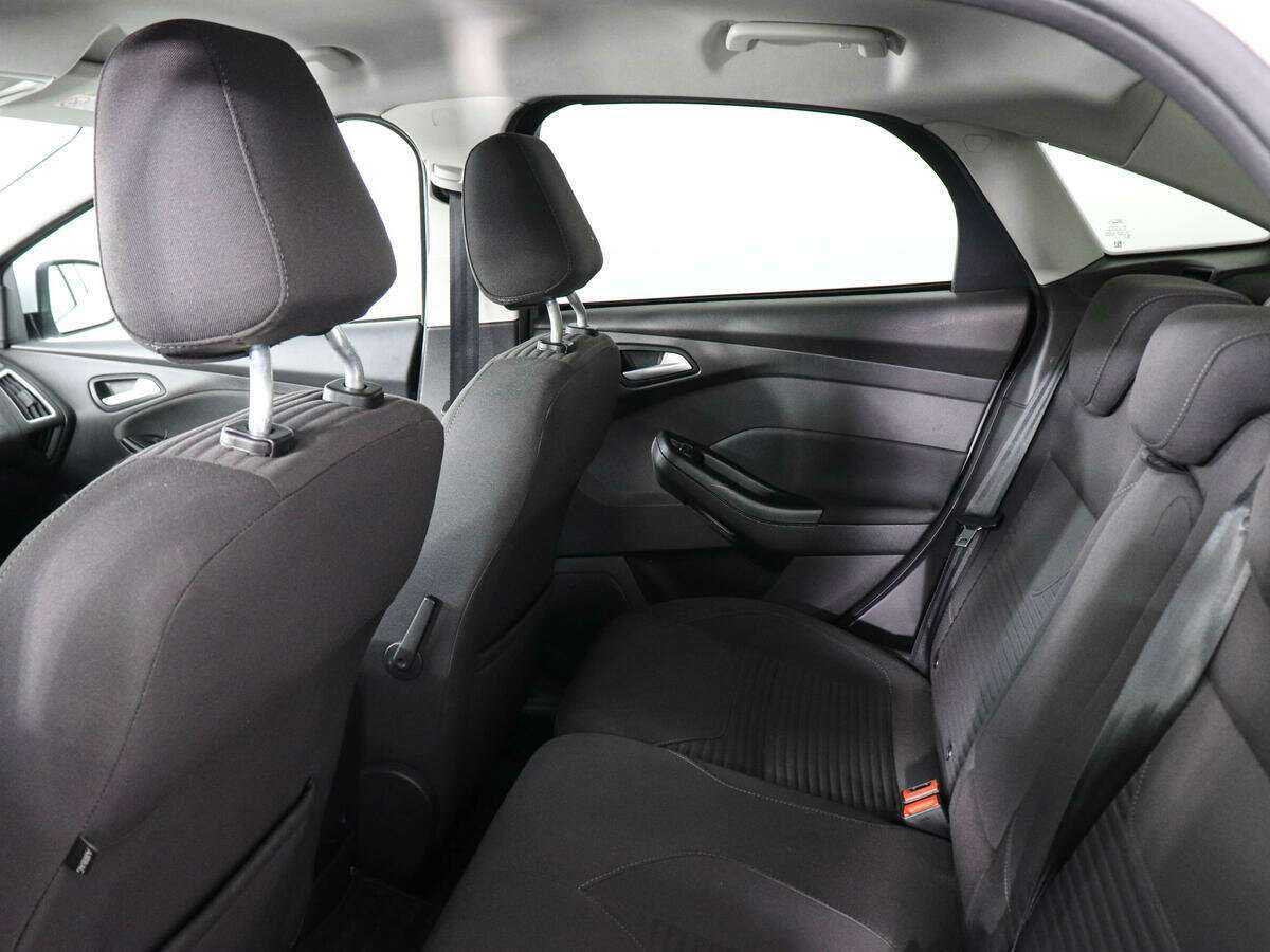 Ford Focus, 2015 Фото №11
