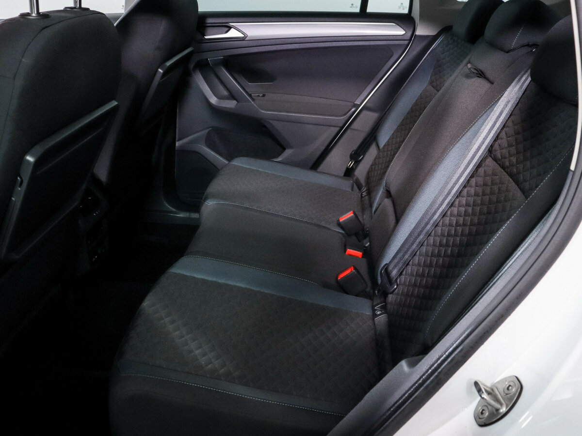 Volkswagen Tiguan II, 2020 Фото №8