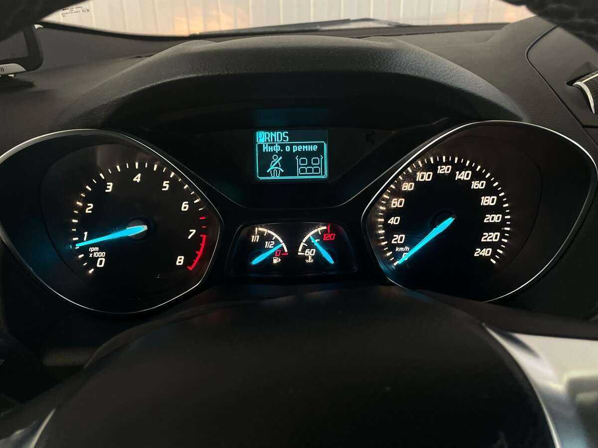 Ford Kuga, 2015 Фото №13