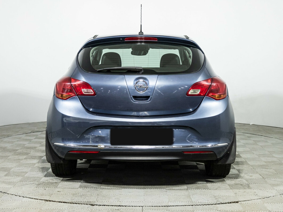 Opel Astra J Рестайлинг, 2013 Фото №6