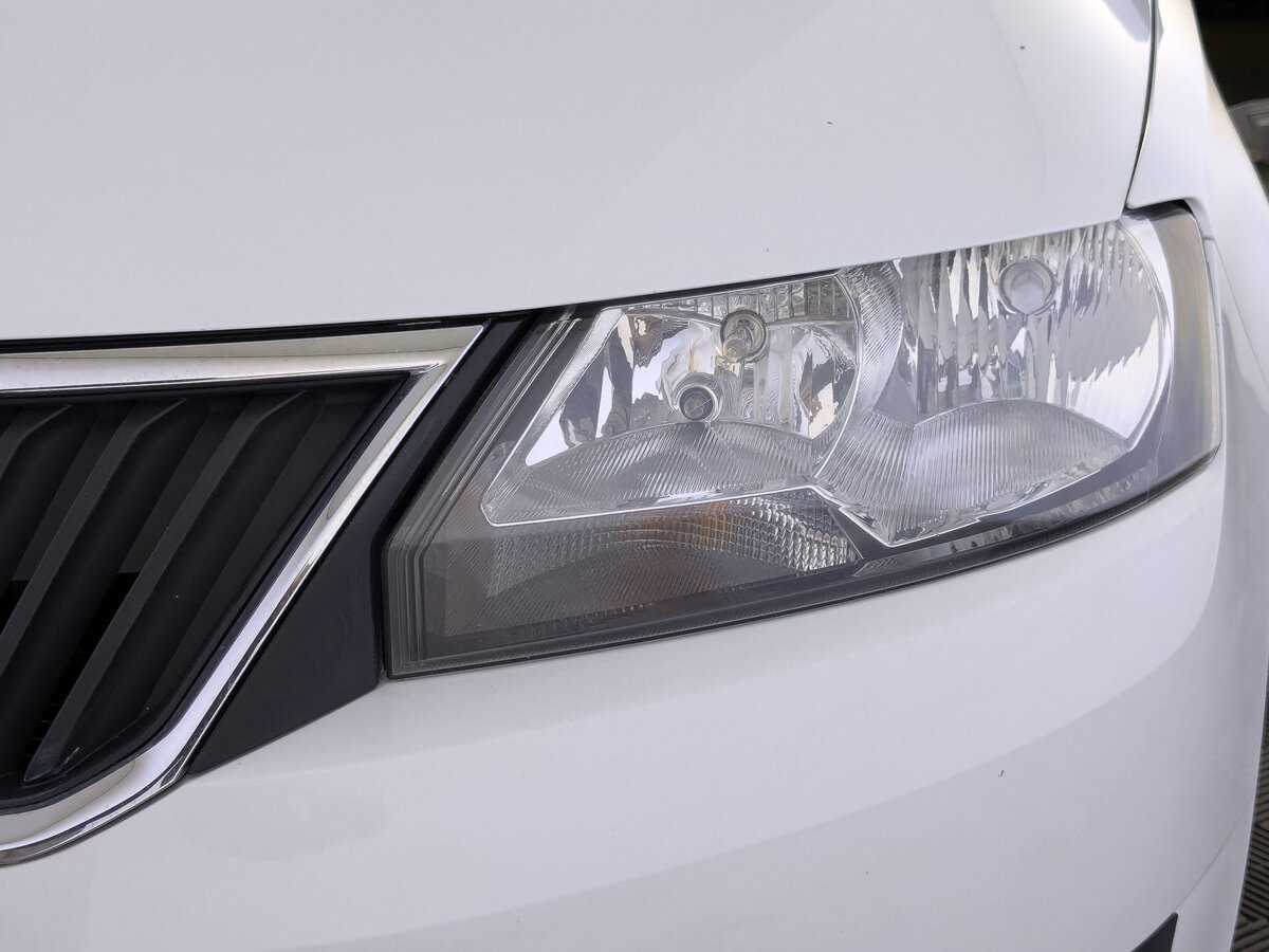 Skoda Rapid, 2019 Фото №11