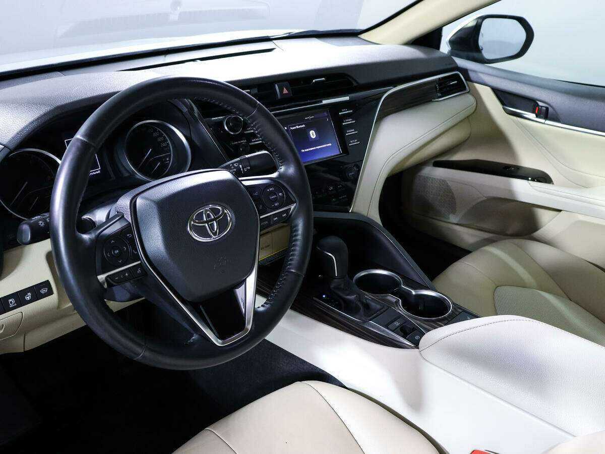 Toyota Camry, 2020 Фото №11