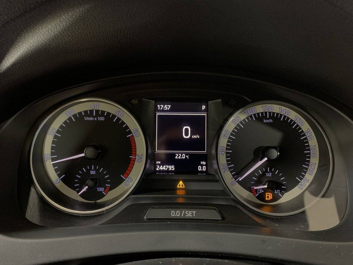 Skoda Rapid, 2016 Фото №14