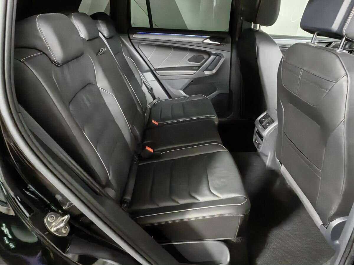 Volkswagen Tiguan, 2021 Фото №11
