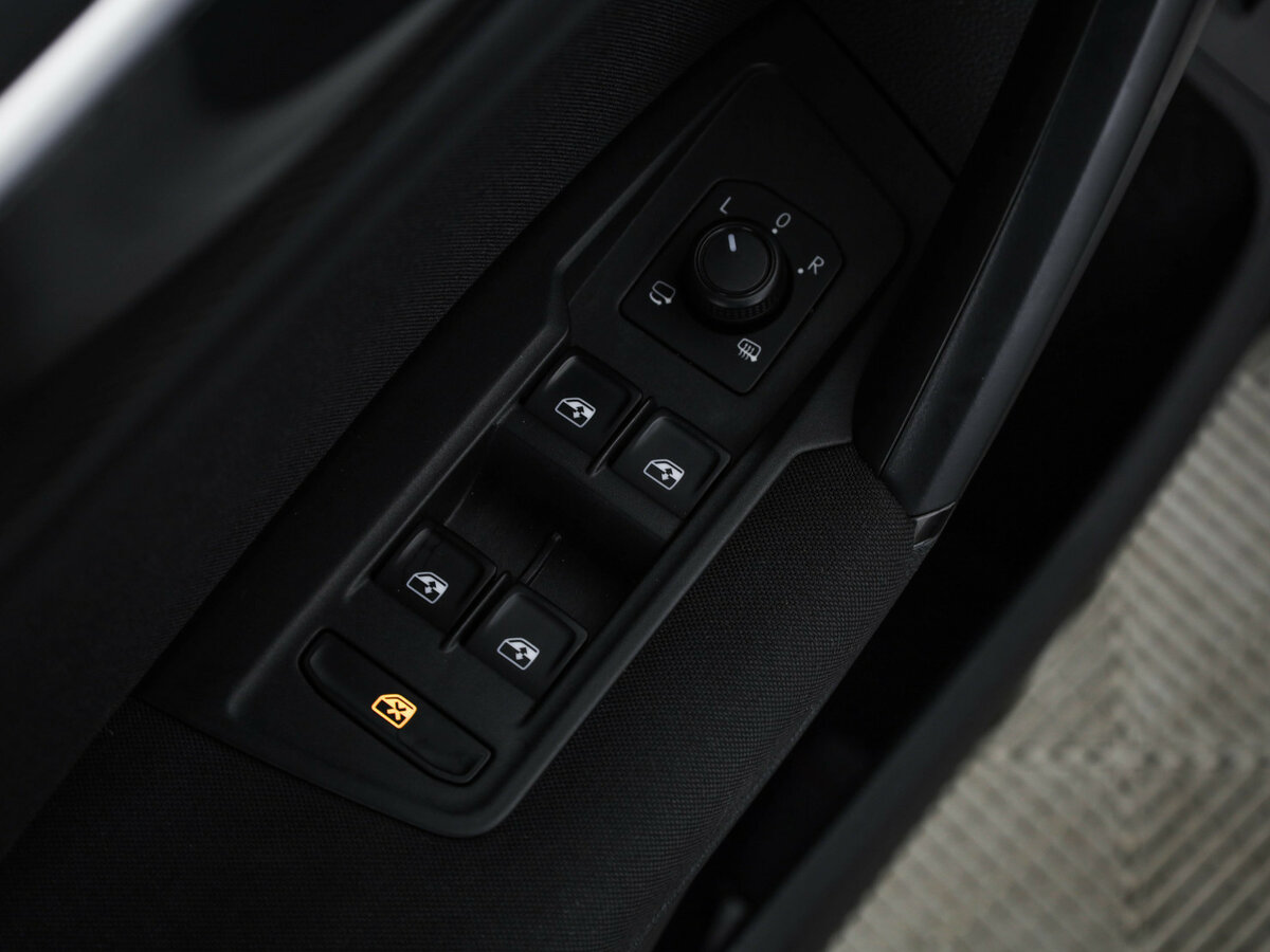 Volkswagen Tiguan II, 2019 Фото №24