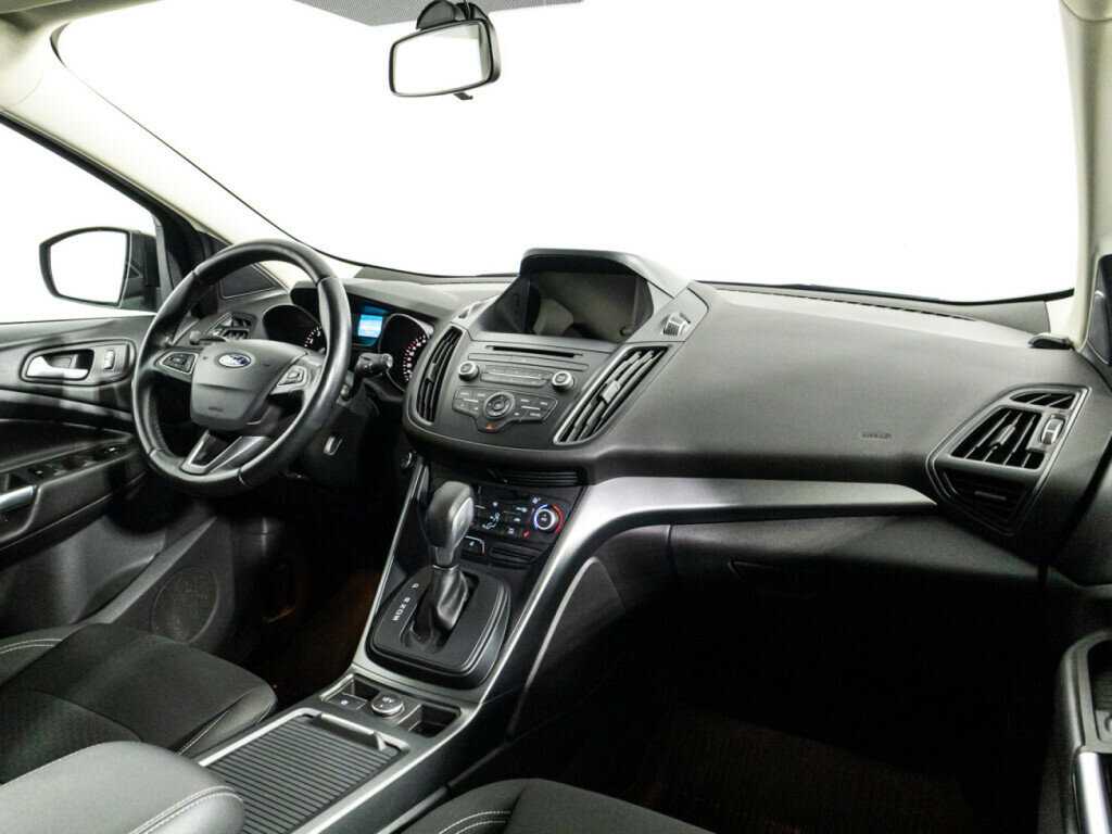 Ford Kuga, 2017 Фото №9