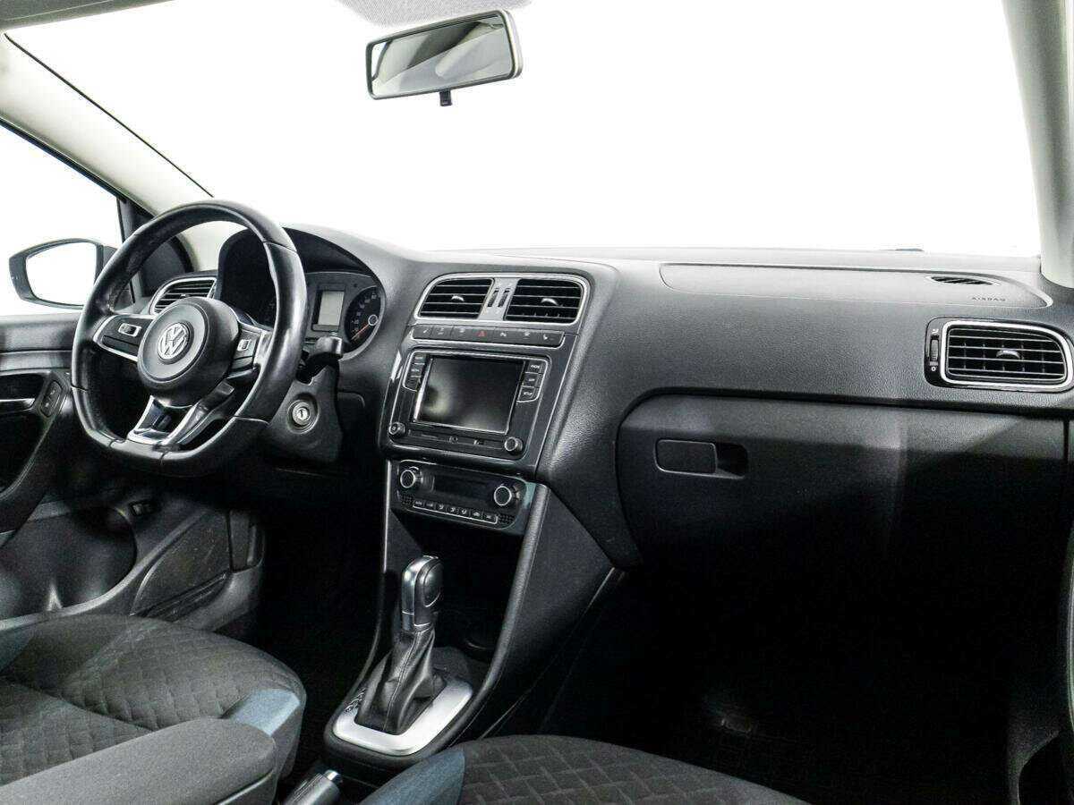 Volkswagen Polo, 2019 Фото №9