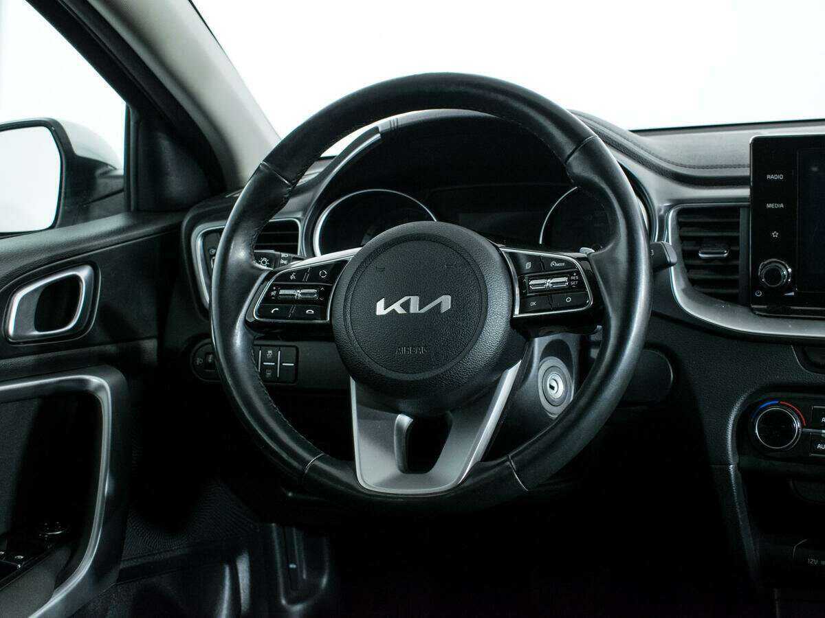 Kia XCeed, 2021 Фото №14