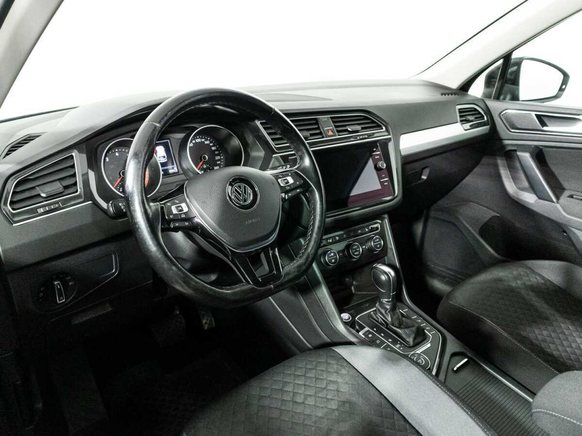 Volkswagen Tiguan, 2017 Фото №11