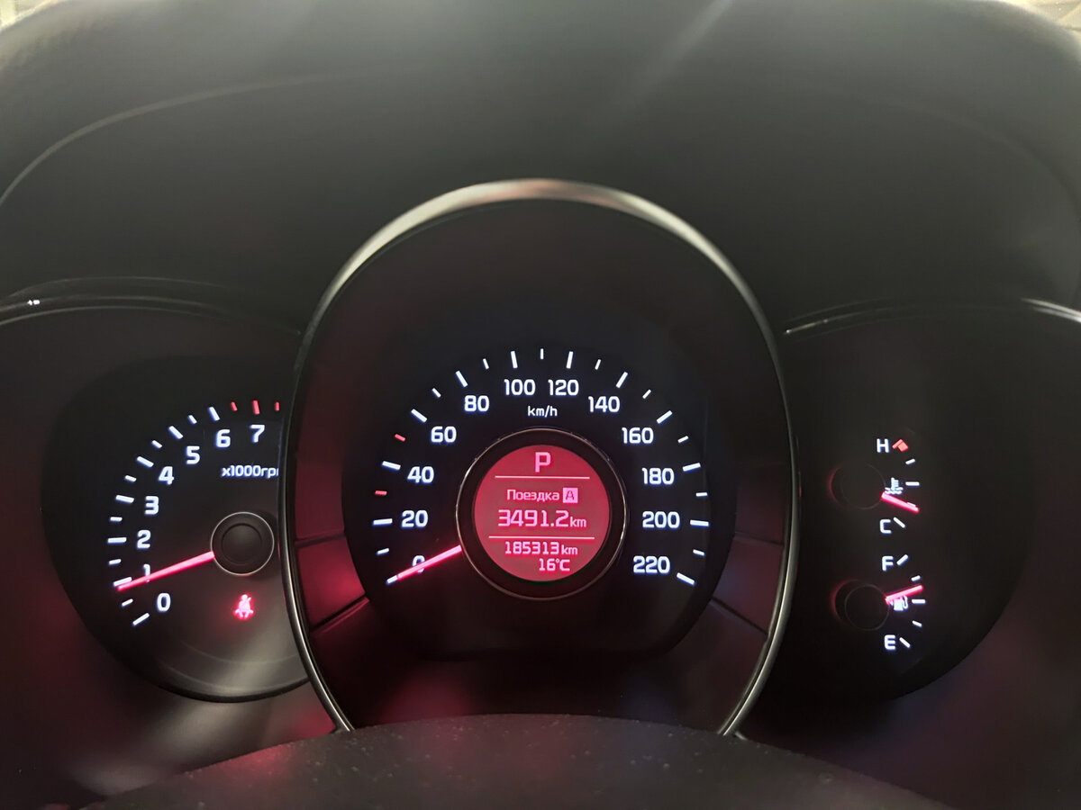 Kia Rio III Рестайлинг, 2016 Фото №13