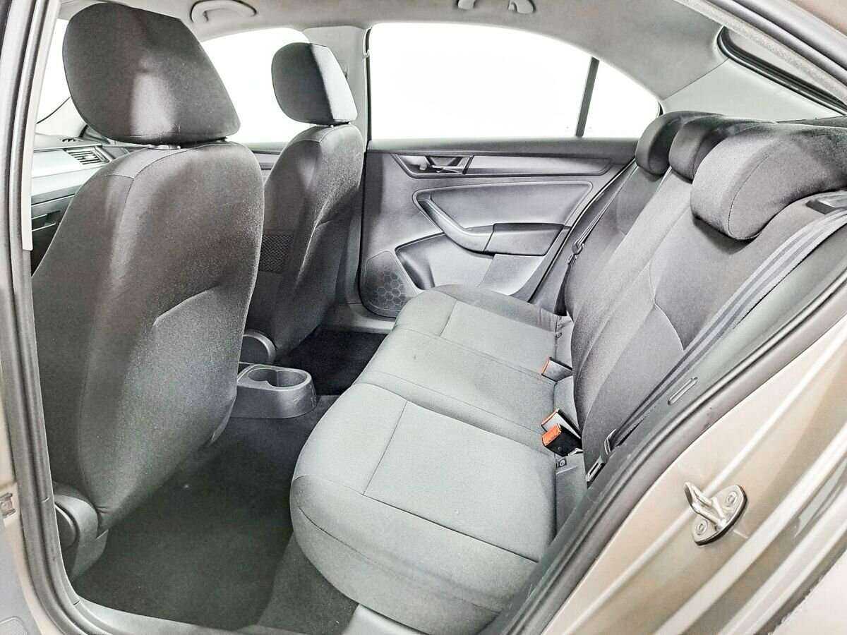 Skoda Rapid, 2018 Фото №7