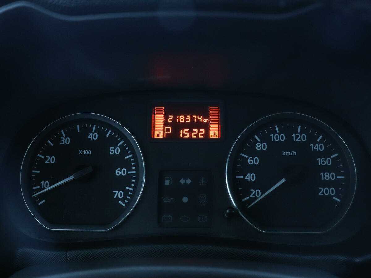 Nissan Terrano, 2014 Фото №11