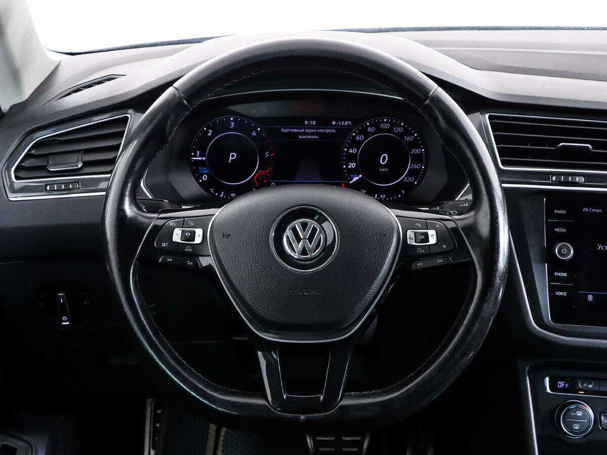 Volkswagen Tiguan, 2018 Фото №10