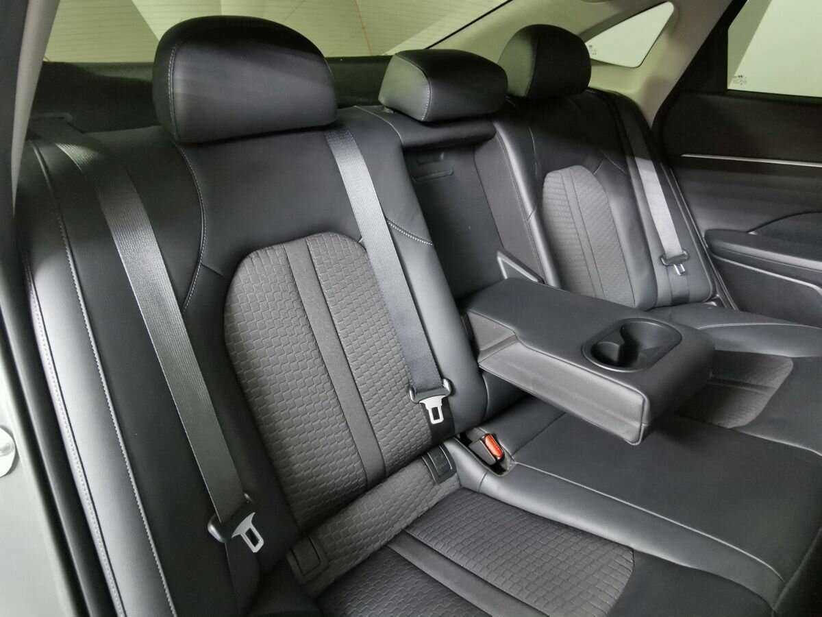 Hyundai Sonata, 2019 Фото №13