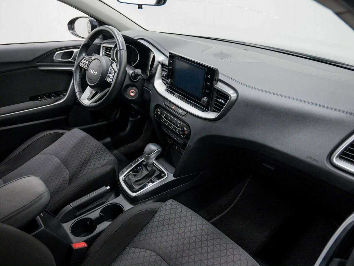 Kia Ceed, 2022 Фото №9