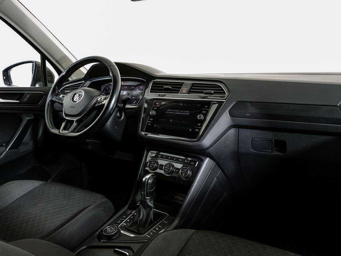 Volkswagen Tiguan, 2017 Фото №9