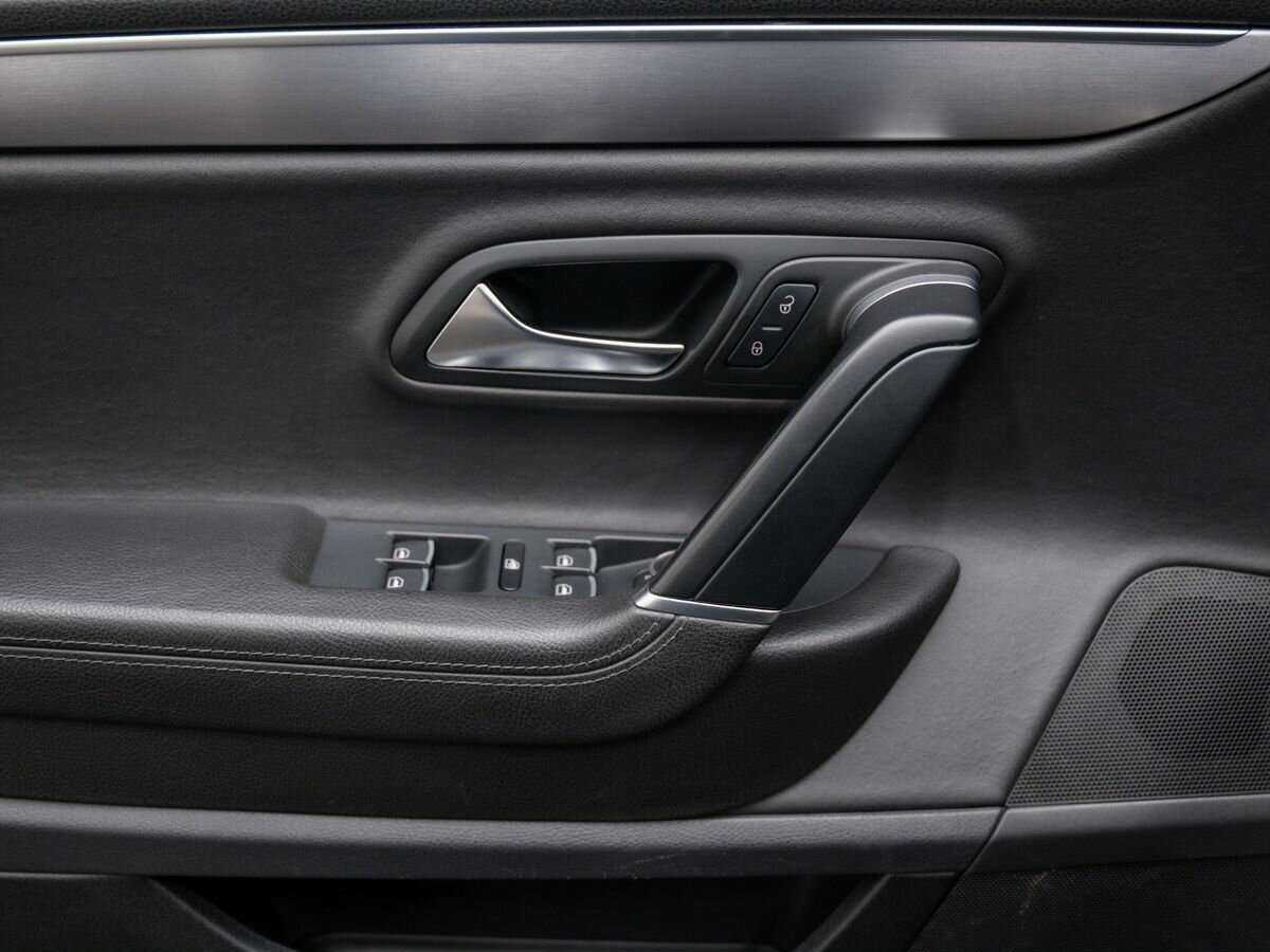 Volkswagen Passat CC, 2012 Фото №15