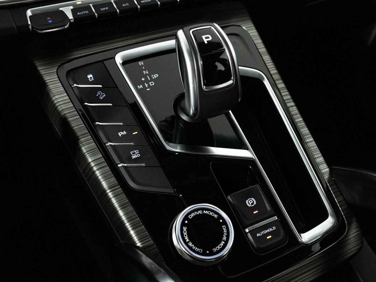 Geely Atlas Pro, 2024 Фото №22